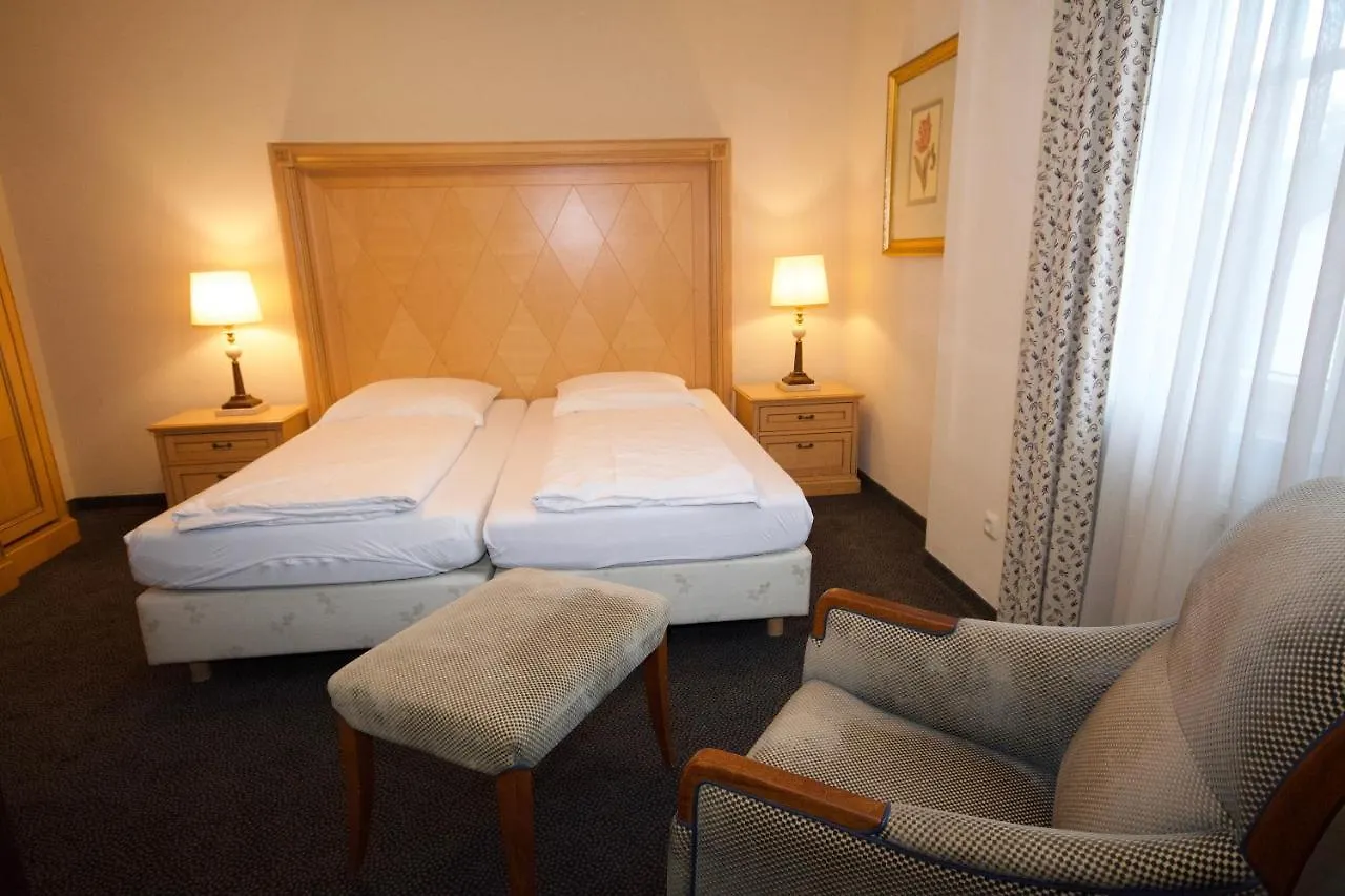 Gaestehaus Bavaria Řezno Penzion